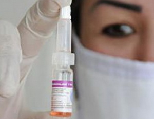 Какая вакцина от полиомиелита лучше: живая или инактивированная