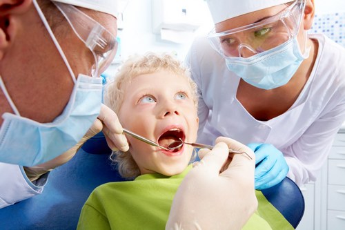 Лечение зубной боли у детей